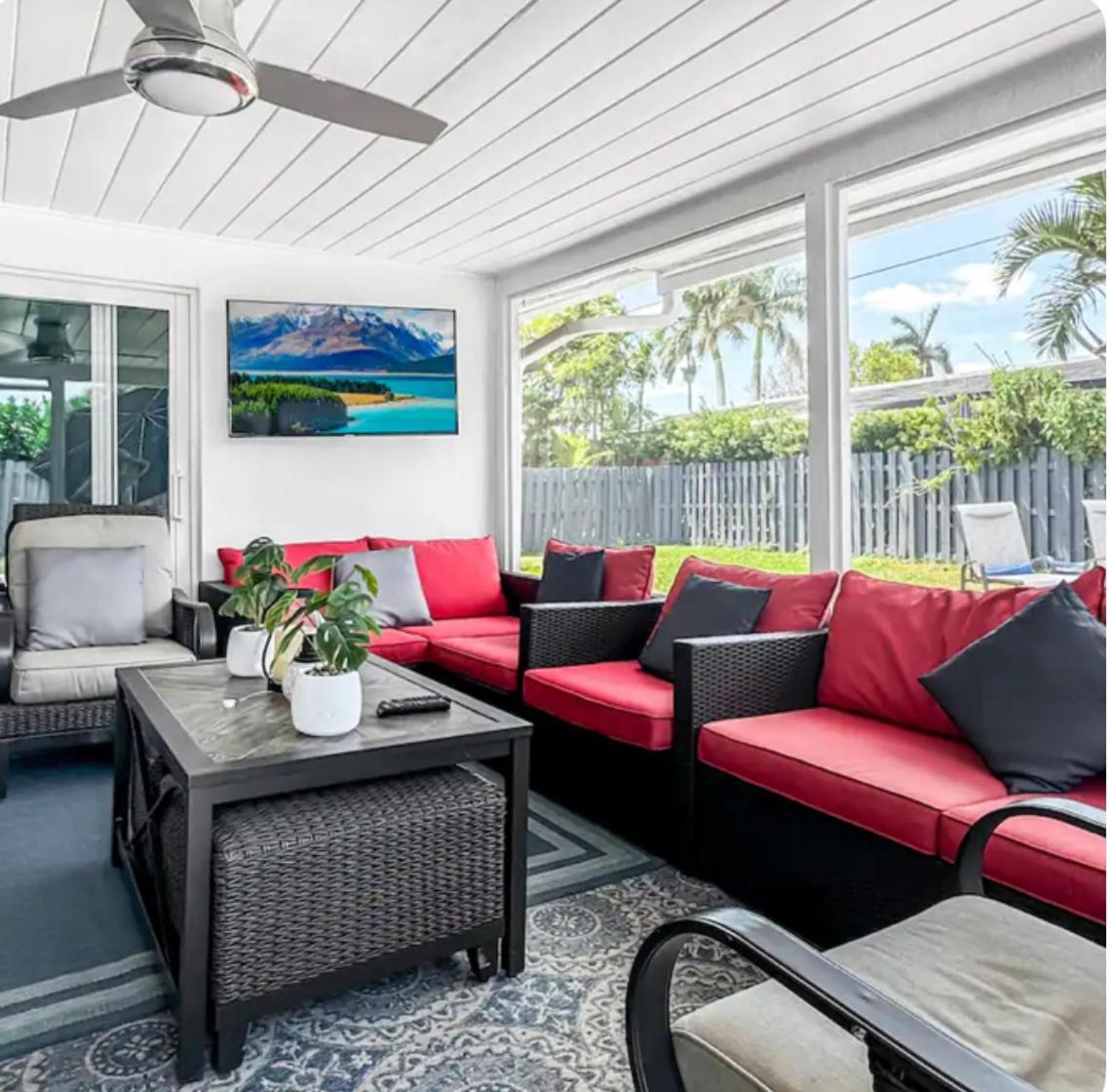Amazing Home W Heated Pool 8 Mins To The Beach Lighthouse Point Exterior photo