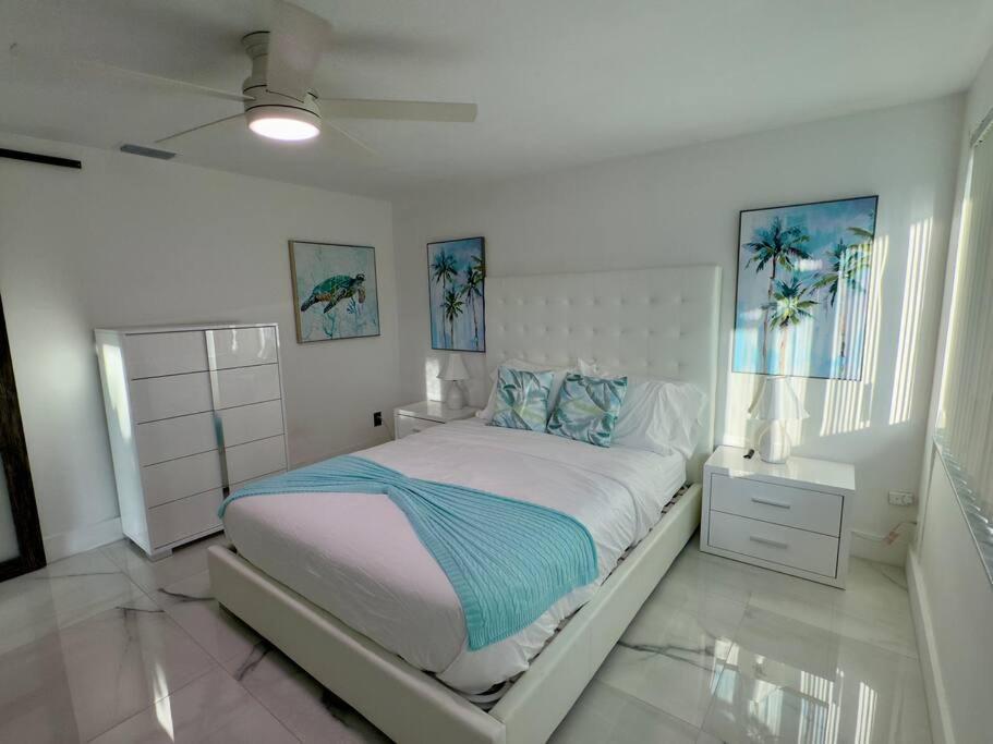 Amazing Home W Heated Pool 8 Mins To The Beach Lighthouse Point Exterior photo