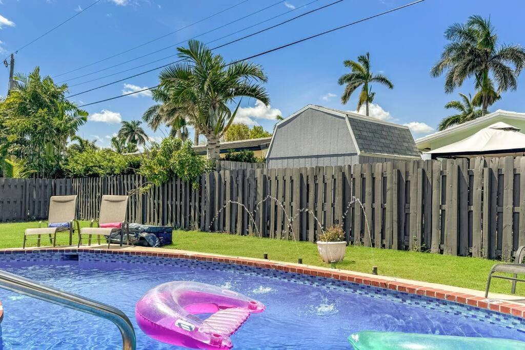 Amazing Home W Heated Pool 8 Mins To The Beach Lighthouse Point Exterior photo